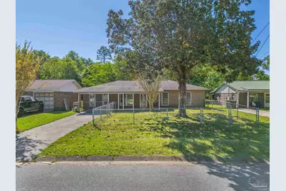 1019 Woodbury Pl, Cantonment, FL 32533 - Photo 6