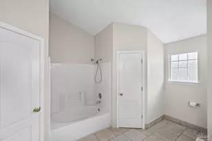1756 Ivalea Cir, Navarre, FL 32566 - Photo 36