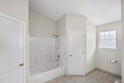 1756 Ivalea Cir, Navarre, FL 32566 - Photo 32