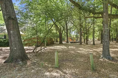 1131 Northbrook Dr, Pensacola, FL 32504 - Photo 6