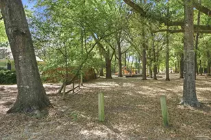 1131 Northbrook Dr, Pensacola, FL 32504 - Photo 6