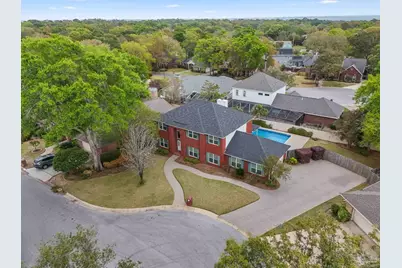 3341 Berkshire Ct, Pensacola, FL 32504 - Photo 2