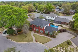 3341 Berkshire Ct, Pensacola, FL 32504 - Photo 2