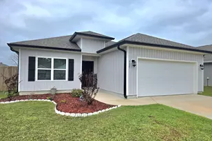 6621 Sun Tree Cir, Pensacola, FL 32526 - Photo 1