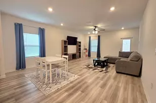 6621 Sun Tree Cir, Pensacola, FL 32526 - Photo 2