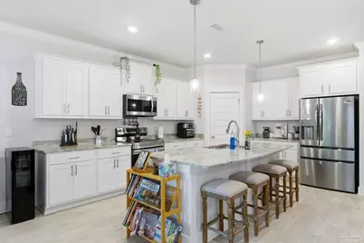 2078 Refuge Cir, Gulf Breeze, FL 32563 - Photo 10