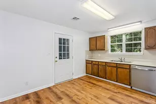 7987 Hendrix Ave, Pensacola, FL 32514 - Photo 16