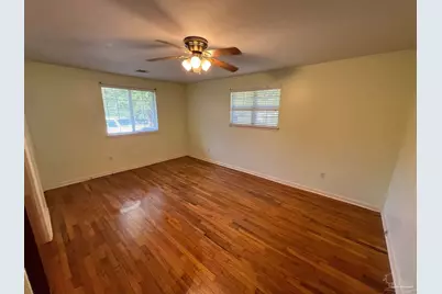 7987 Hendrix Ave, Pensacola, FL 32514 - Photo 8
