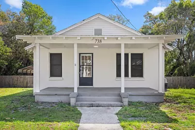 738 S E St, Pensacola, FL 32502 - Photo 2