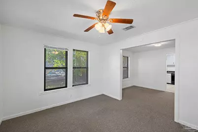 738 S E St, Pensacola, FL 32502 - Photo 4
