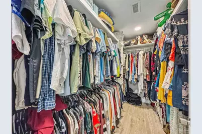 1047 Aquamarine Dr, Gulf Breeze, FL 32563 - Photo 30