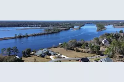 7390 San Ramon Dr, Milton, FL 32583 - Photo 2