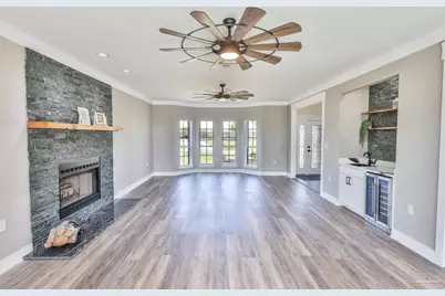 7390 San Ramon Dr, Milton, FL 32583 - Photo 6