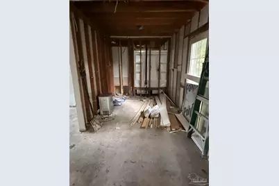 5555 Mayfair Dr, Pensacola, FL 32506 - Photo 4