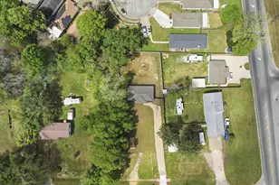 8055 El Estrecho Dr, Pensacola, FL 32514 - Photo 34