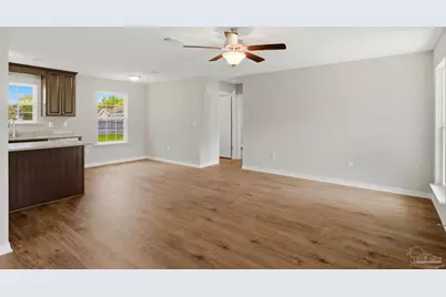 8055 El Estrecho Dr, Pensacola, FL 32514 - Photo 10