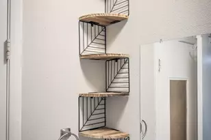 911 Springbrook Ave, Pensacola, FL 32505 - Photo 8