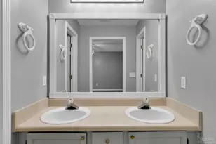 152 Carrier Dr, Pensacola, FL 32506 - Photo 24