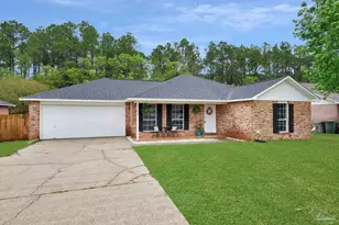 152 Carrier Dr, Pensacola, FL 32506 - Photo 2