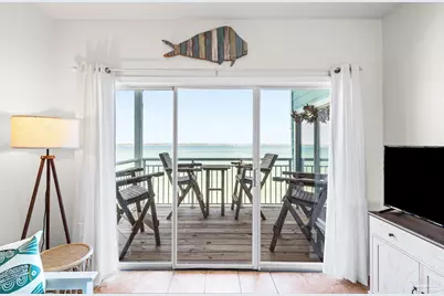 1150 Ft Pickens Rd #B7, Pensacola Beach, FL 32561 - Photo 10