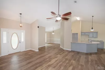 6073 Breckenridge Dr, Milton, FL 32570 - Photo 10