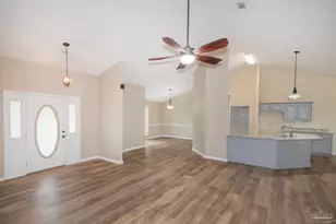 6073 Breckenridge Dr, Milton, FL 32570 - Photo 10