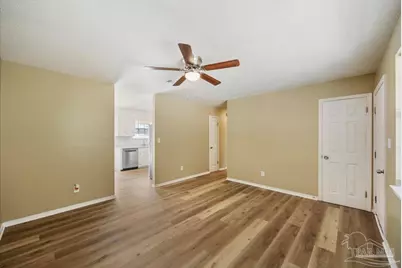 5633 Collinswood Dr, Milton, FL 32583 - Photo 8