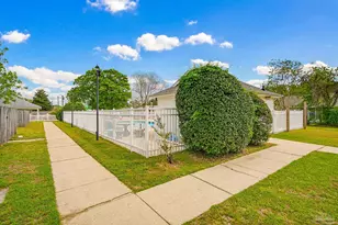 2333 Trailwood Dr, Cantonment, FL 32533 - Photo 48