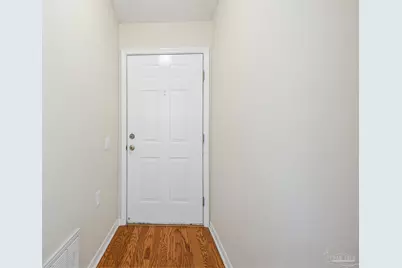 2333 Trailwood Dr, Cantonment, FL 32533 - Photo 6