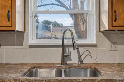 2933 Breckenridge Dr, Pensacola, FL 32526 - Photo 32