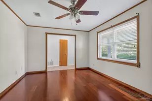 2933 Breckenridge Dr, Pensacola, FL 32526 - Photo 10