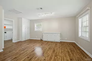 8080 Lawton St, Pensacola, FL 32514 - Photo 6