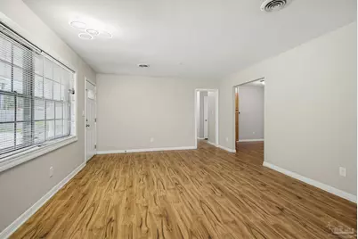 8080 Lawton St, Pensacola, FL 32514 - Photo 12