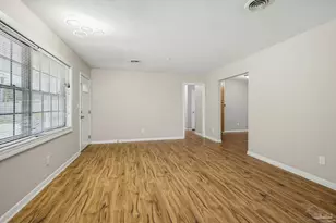 8080 Lawton St, Pensacola, FL 32514 - Photo 12