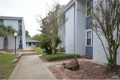 201 Pensacola Beach Rd #D17, Gulf Breeze, FL 32561 - Photo 44