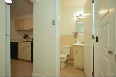 201 Pensacola Beach Rd #D17, Gulf Breeze, FL 32561 - Photo 8