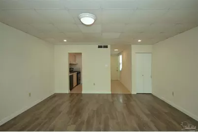 201 Pensacola Beach Rd #D17, Gulf Breeze, FL 32561 - Photo 16