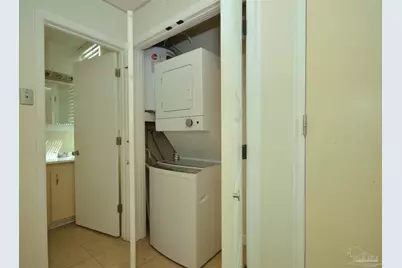 201 Pensacola Beach Rd #D17, Gulf Breeze, FL 32561 - Photo 12