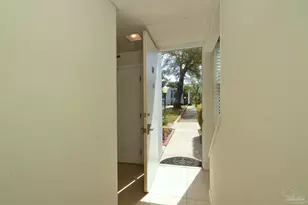 201 Pensacola Beach Rd, Gulf Breeze, FL 32561 - Photo 6