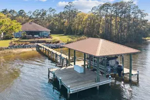 7502 Old Bay Pointe Rd, Milton, FL 32583 - Photo 1