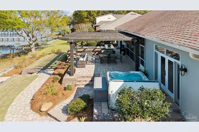 7502 Old Bay Pointe Rd, Milton, FL 32583 - Photo 18