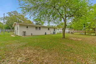 919 Crystal Springs Ave, Pensacola, FL 32505 - Photo 20