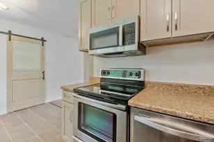 919 Crystal Springs Ave, Pensacola, FL 32505 - Photo 6