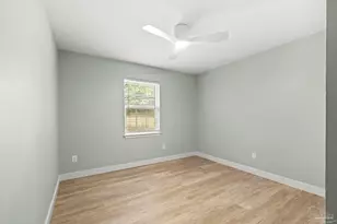 420 Dolphin St, Gulf Breeze, FL 32561 - Photo 28