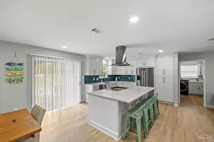 420 Dolphin St, Gulf Breeze, FL 32561 - Photo 8