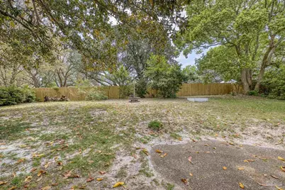 420 Dolphin St, Gulf Breeze, FL 32561 - Photo 38