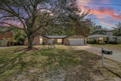 420 Dolphin St, Gulf Breeze, FL 32561 - Photo 2