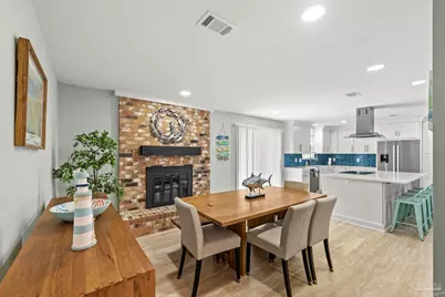 420 Dolphin St, Gulf Breeze, FL 32561 - Photo 14