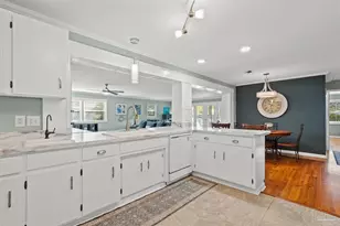 6001 Hilltop Rd, Pensacola, FL 32504 - Photo 4