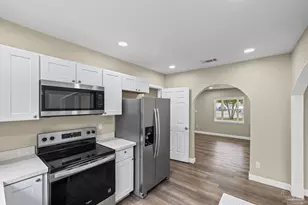 4819 W Jackson St, Pensacola, FL 32506 - Photo 18